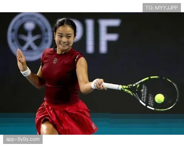 特写：女子网坛新星米拉·安德烈耶娃逆转取胜，首次闯入WTA1000赛四强