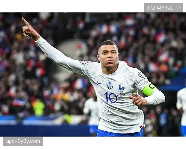 姆巴佩专访：谈巴黎生涯、未来规划与法国队队长职责